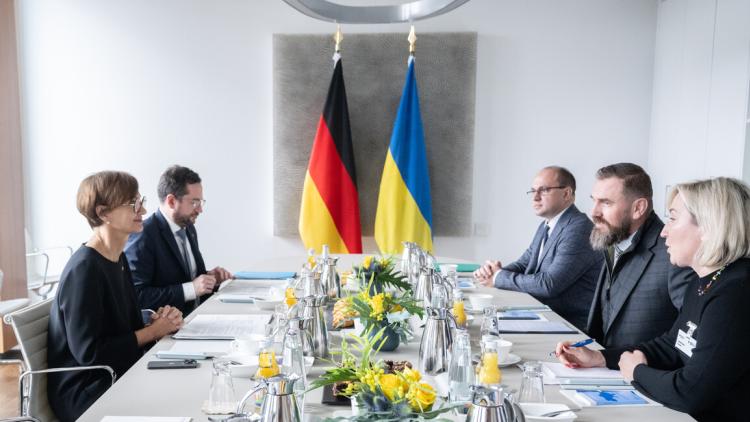 Besuch des ukrainischen Ministers für Bildung und Wissenschaft Oksen Lisovyi und seiner Delegation im BMBF